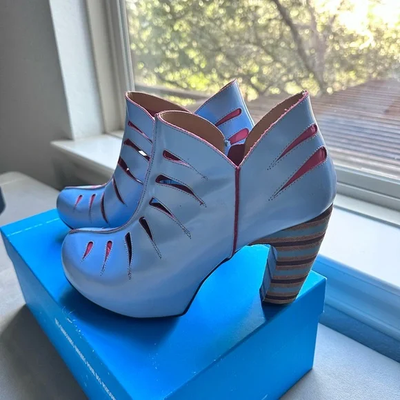 John Fluevog Modottis Boots Shoes Women Size 8.5